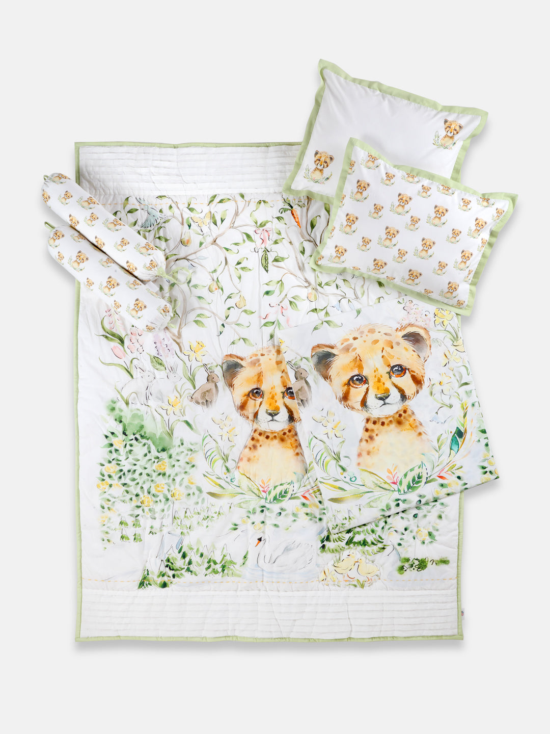 Little Leo Quilt & Bedding Set - Pack of 3 for the cozy and comfortable night's sleep.