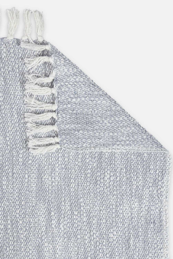 Feeding Cotton Throws - blue