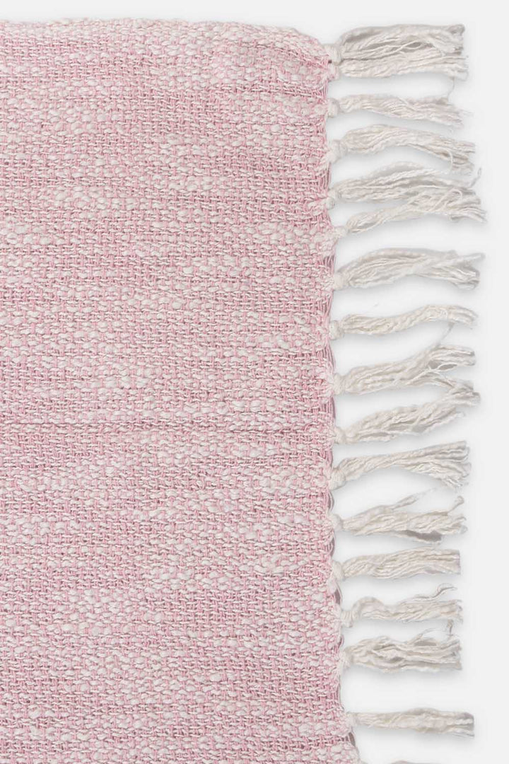Feeding Cotton Throws - Pale Pink