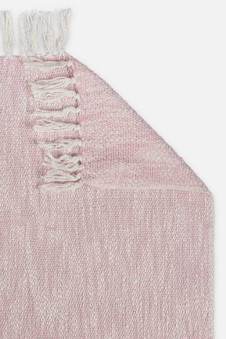 Feeding Cotton Throws - Pale Pink