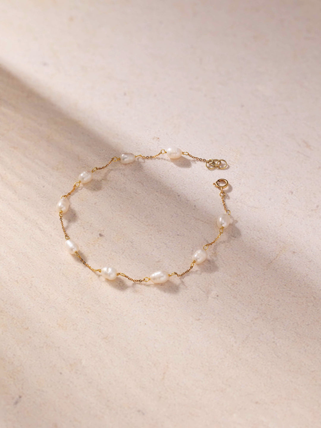 The Luxe Daily Bracelet | 14K Gold & Rice Pearl | Stackable Everyday Jewelry