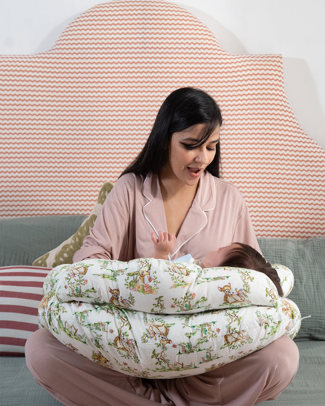 Feeding Pillow Cradle