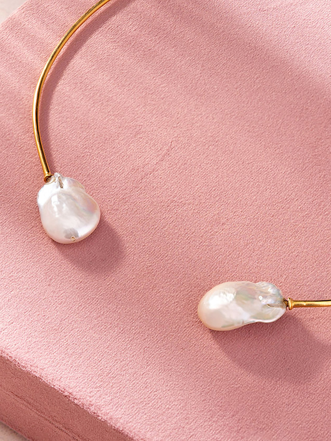 Circle of Light Pearl Necklace  for Mom