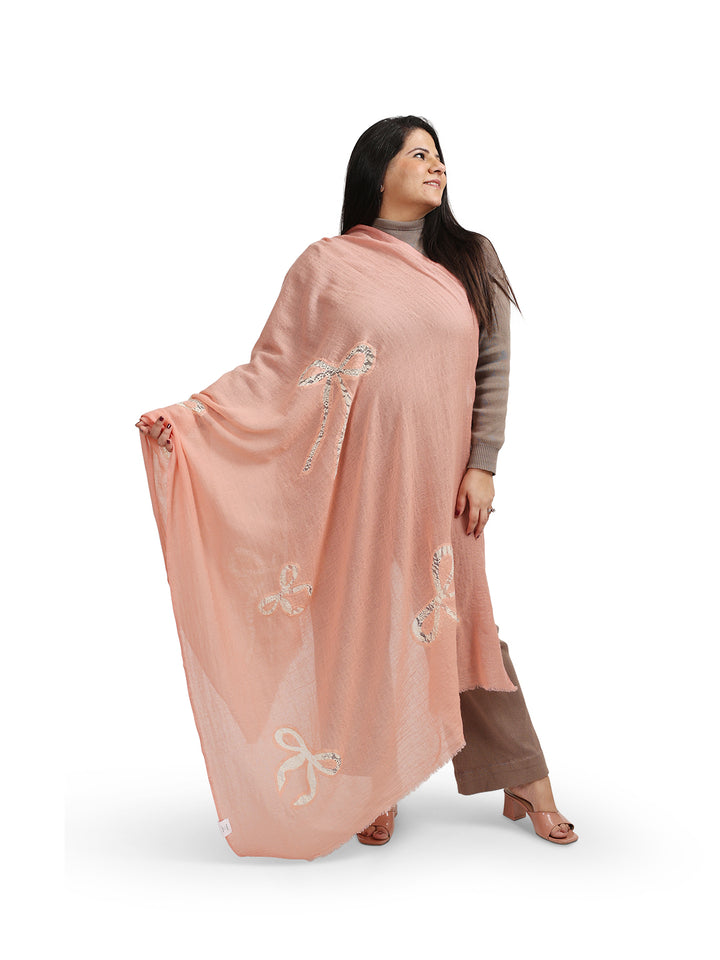 Bow Peach Feeding Wrap – Cute Printed Nursing Cover