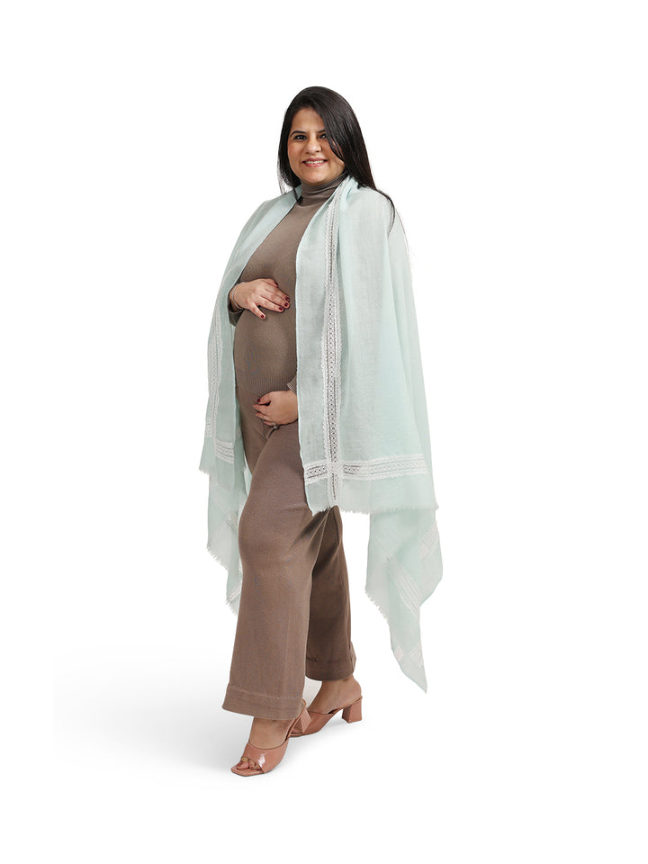 Lace Check Mint Feeding Wrap – Breathable Nursing Cover