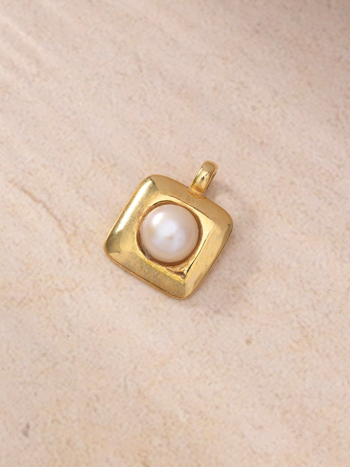Minimal Freshwater Pearl Pendant Necklace - for Mom