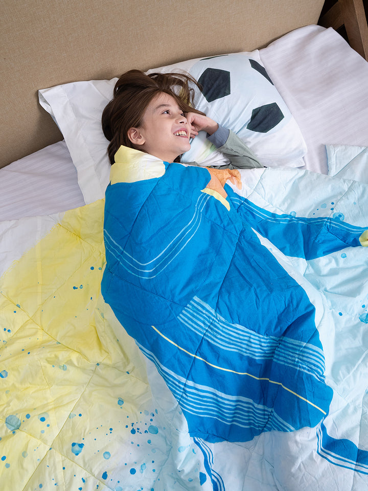Kids Queen Size Comforter (3+ Years) – Football Player & Scuba Diver Reversible Bedding
