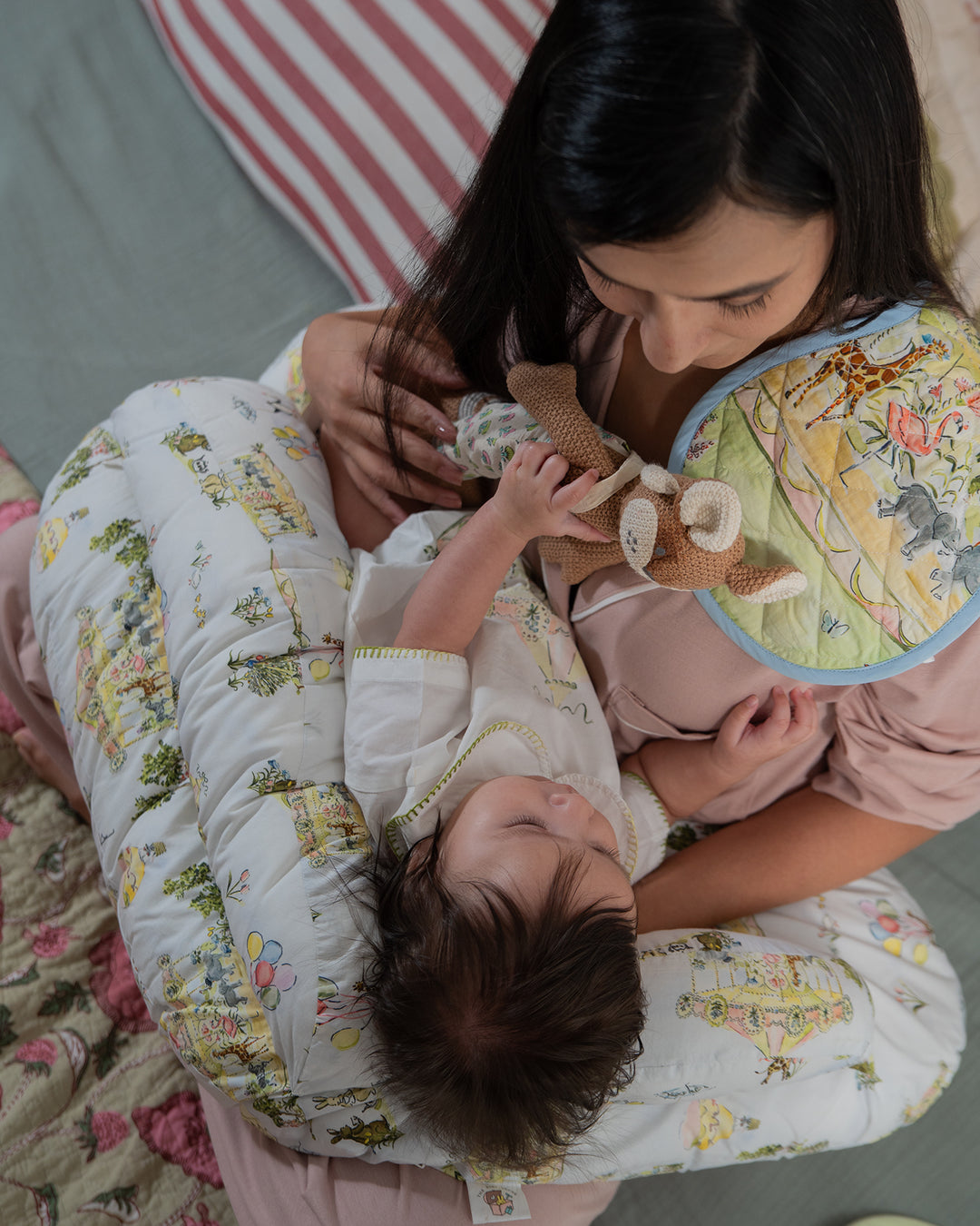 Feeding Pillow Cradle