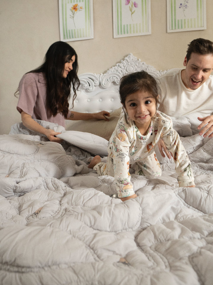 Feathernest King Quilt