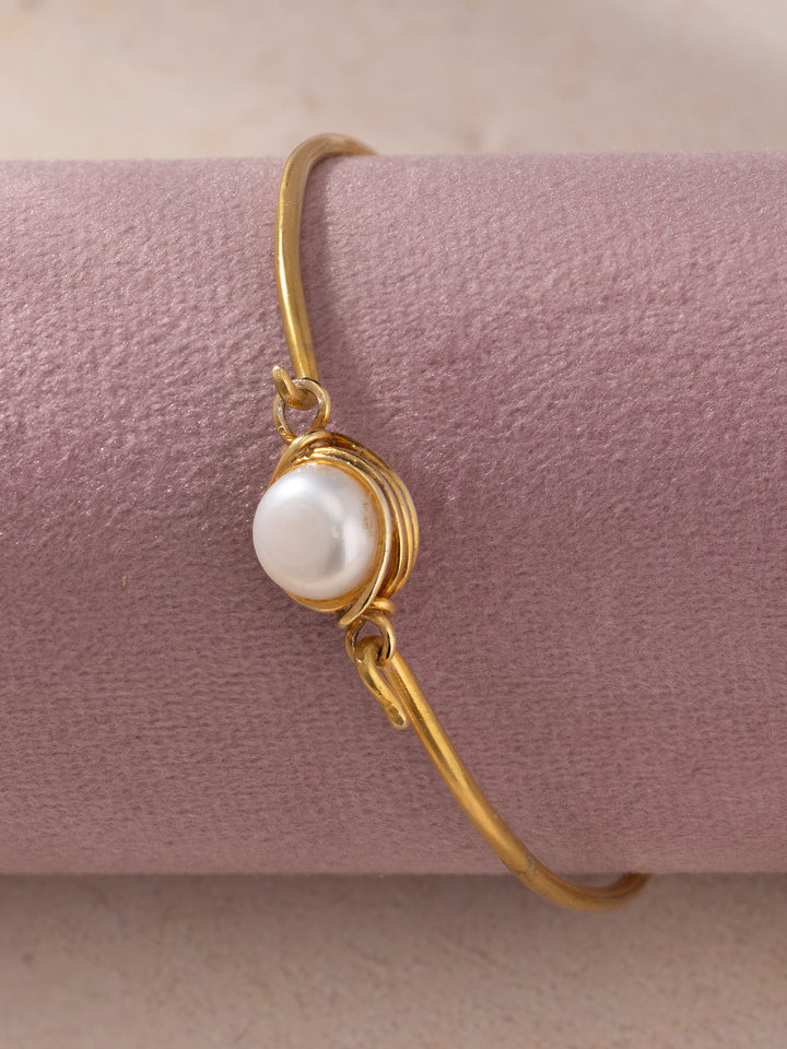 The Signature Pearl Bangle - for Mom