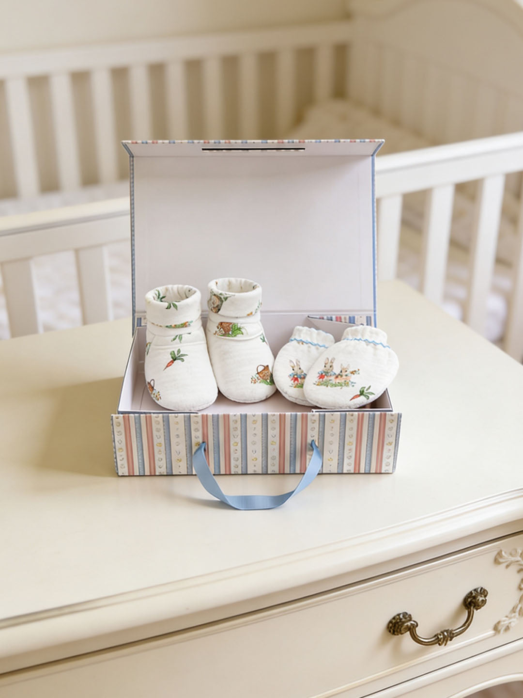 Essential pack of Two - Peter Rabbit