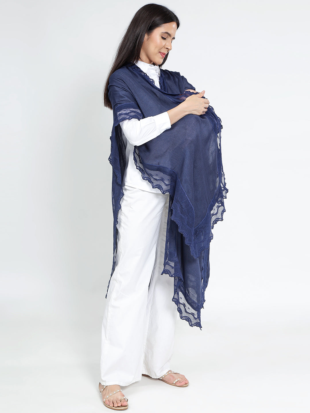 Midnight Bloom Feeding Wrap – Soft Nursing Cover