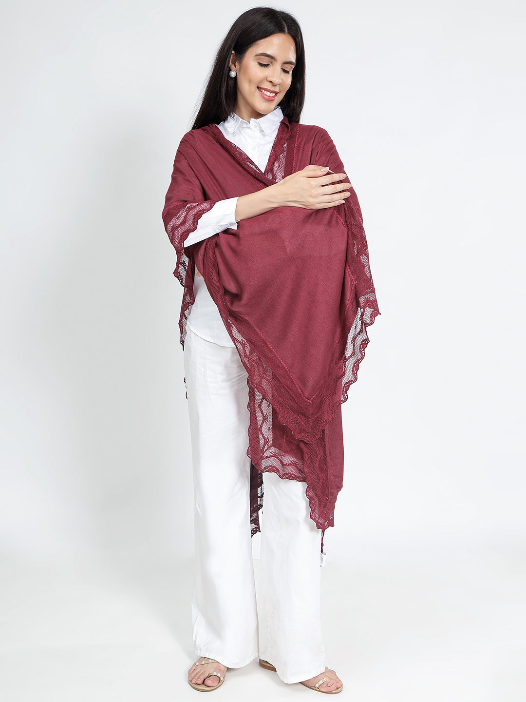 Ruby Feeding Wrap – Elegant Breastfeeding Cover