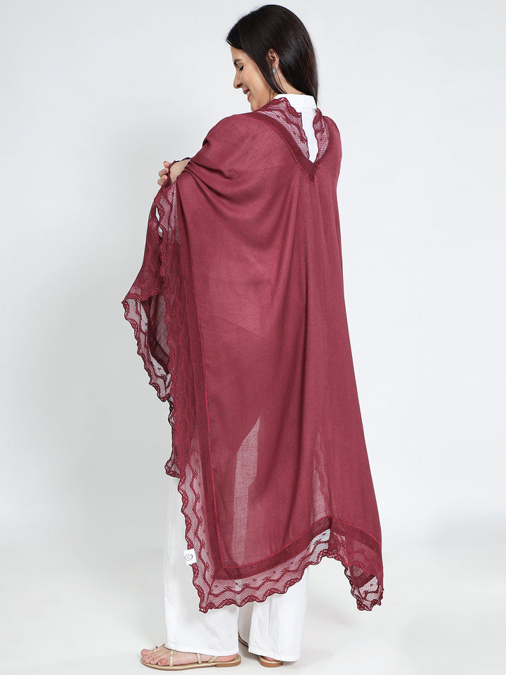 Ruby Feeding Wrap – Elegant Breastfeeding Cover