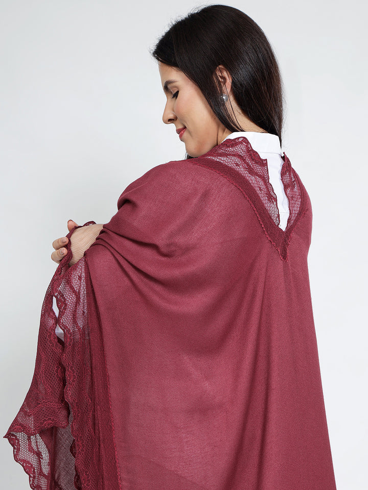 Ruby Feeding Wrap – Elegant Breastfeeding Cover
