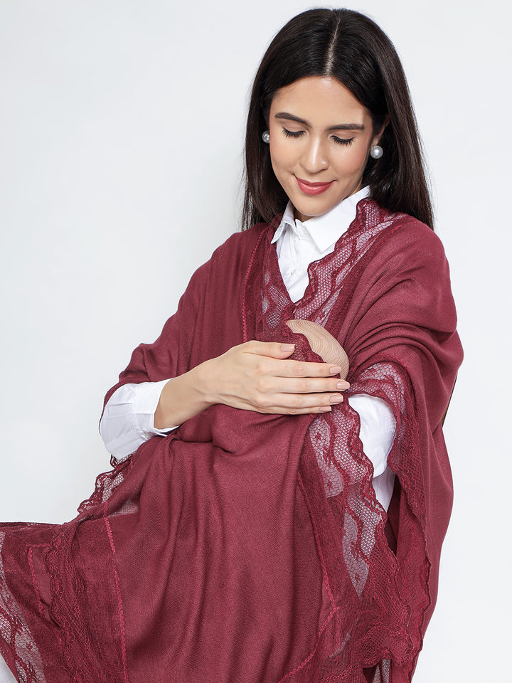 Ruby Feeding Wrap – Elegant Breastfeeding Cover