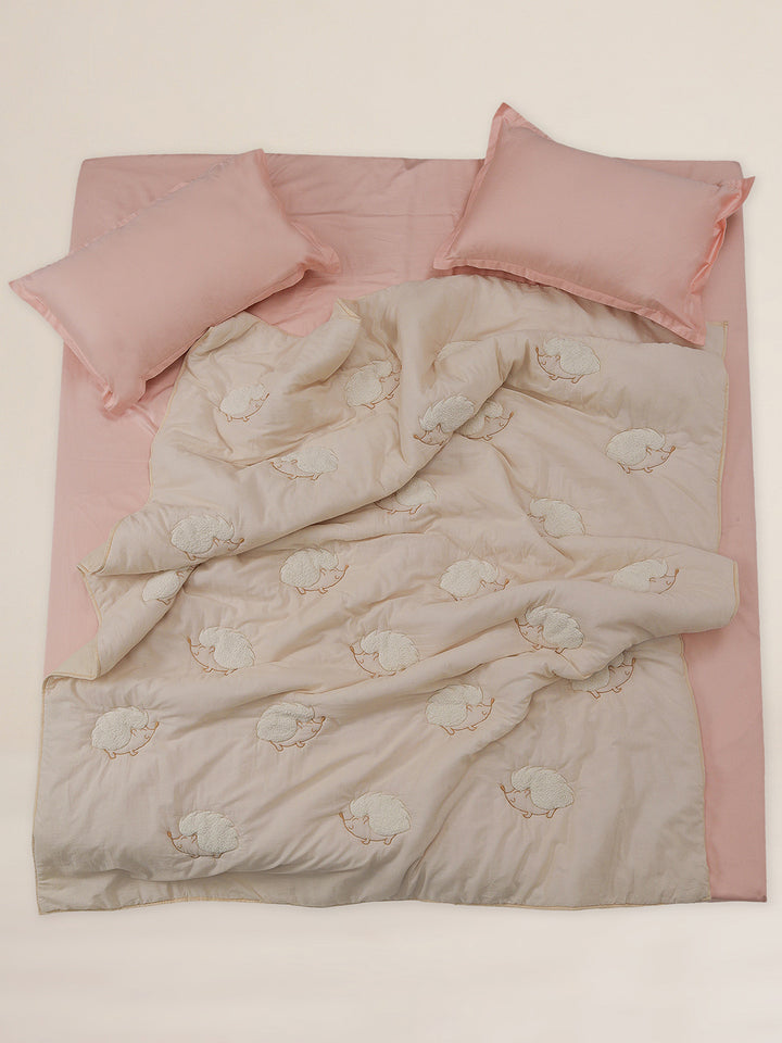 Hedgehug Quilt ( Queen)