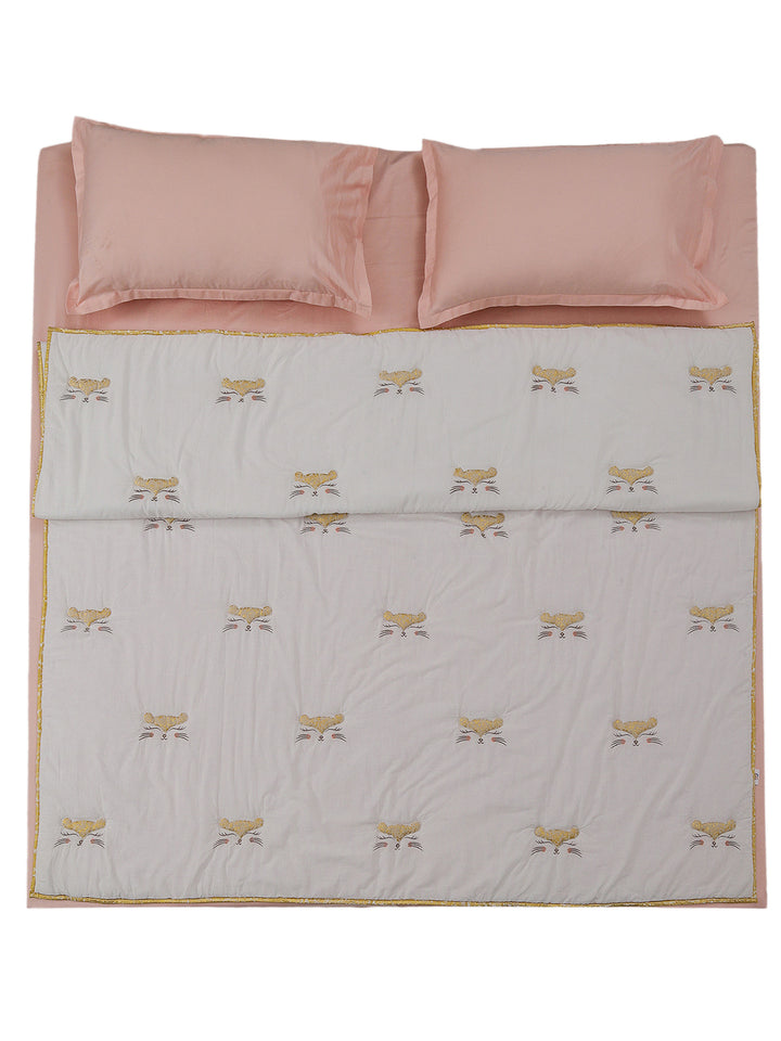 The Whisker Quilt (Queen)
