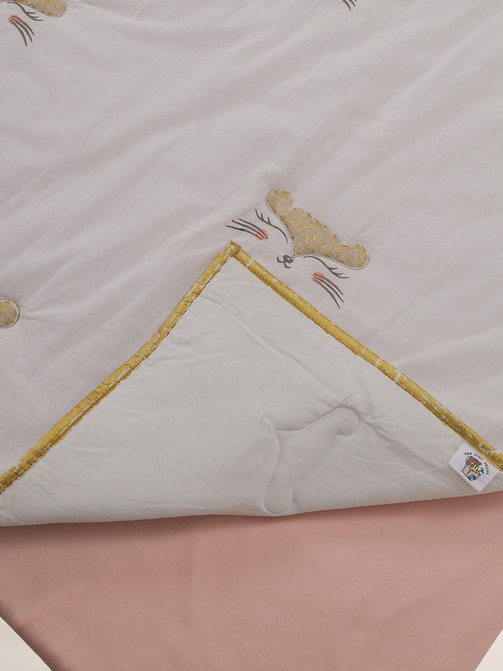 The Whisker Quilt (Queen)