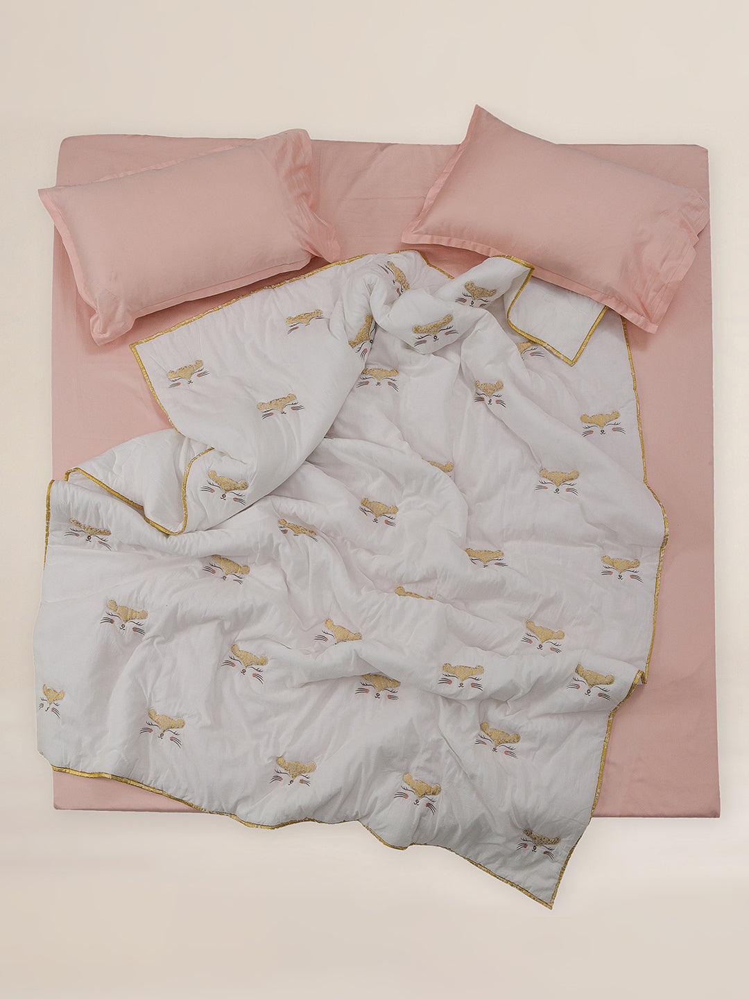 The Whisker Quilt (Queen)