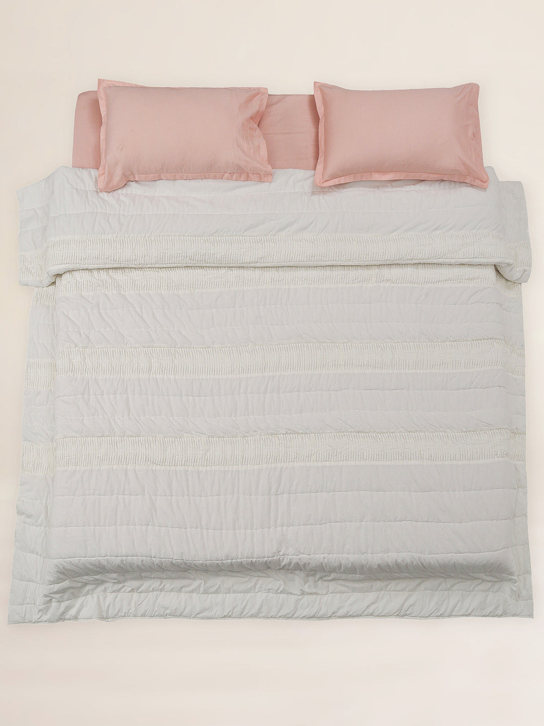 White Everthine King Quilt