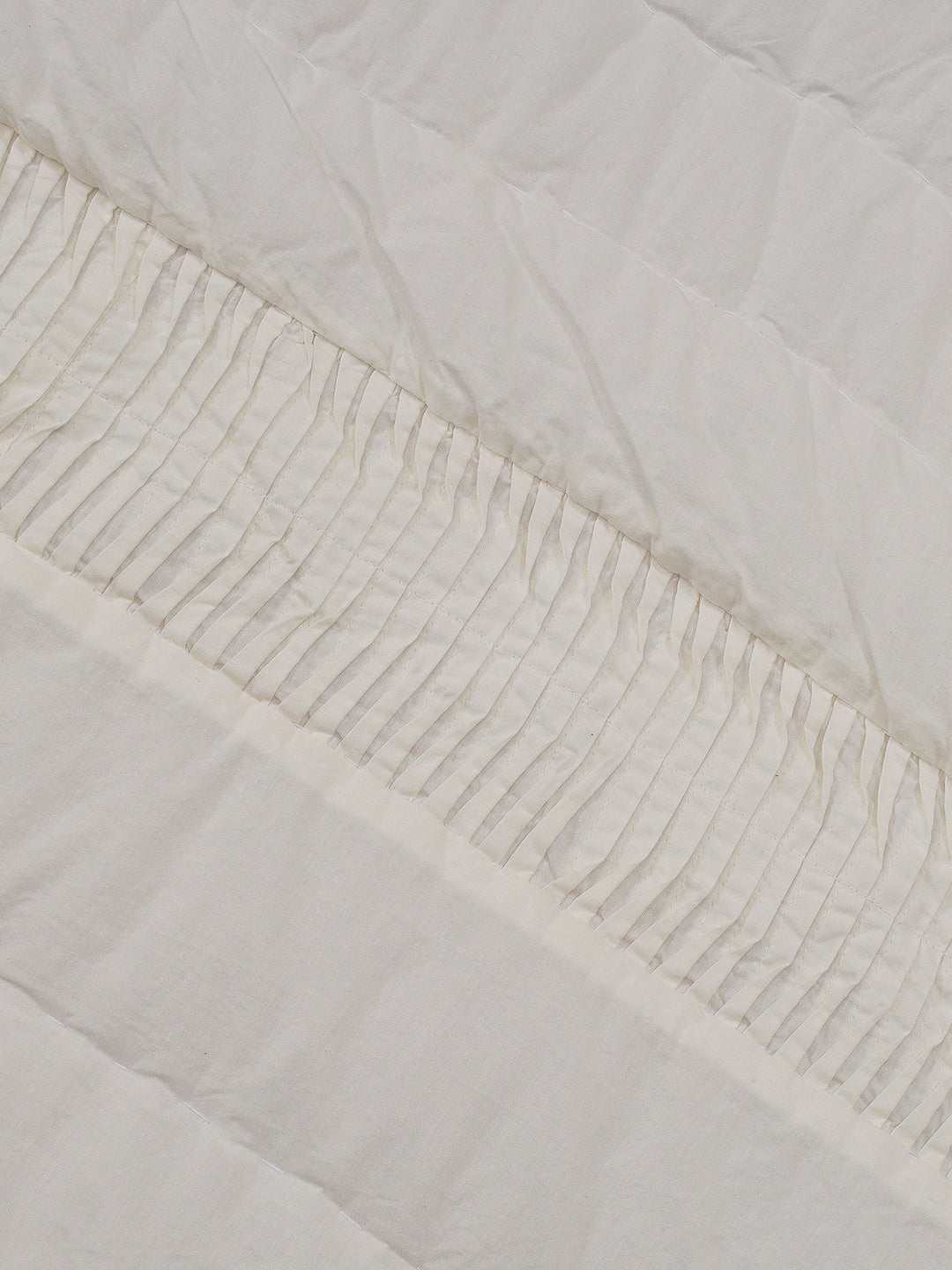 White Everthine King Quilt
