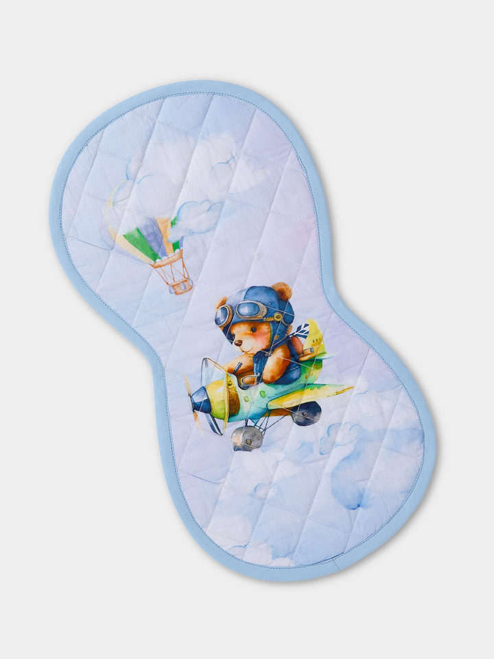 Spit ups made stylish with our adorable Teddy's Dream Fly Burp Cloth, made with the softest and super absorbent high-quality Egyptian cotton, designed to be gentle on your baby's delicate skin.