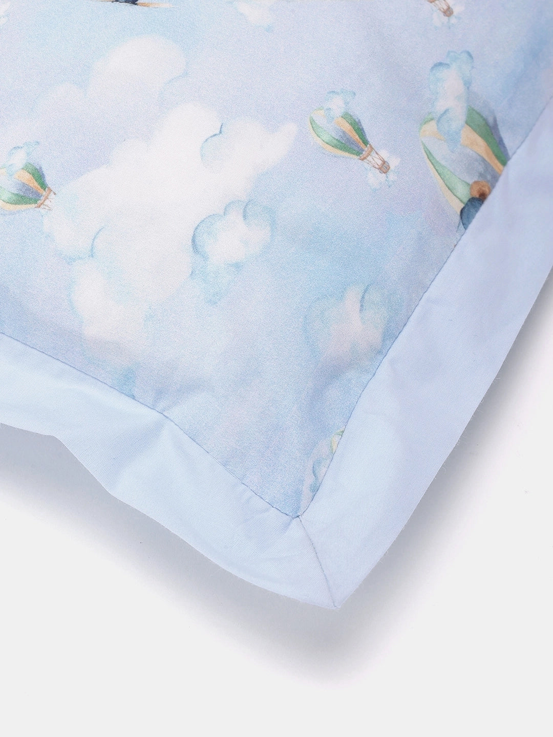 Teddy's Dream Fly Bedsheet Set and Pillow Covers