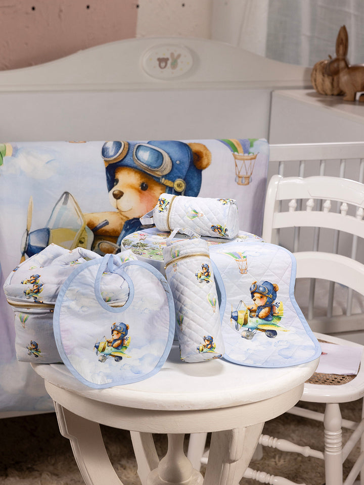 Say goodbye to the struggle of overstuffed bags and hello to effortless travels with our Bambi Travel Set