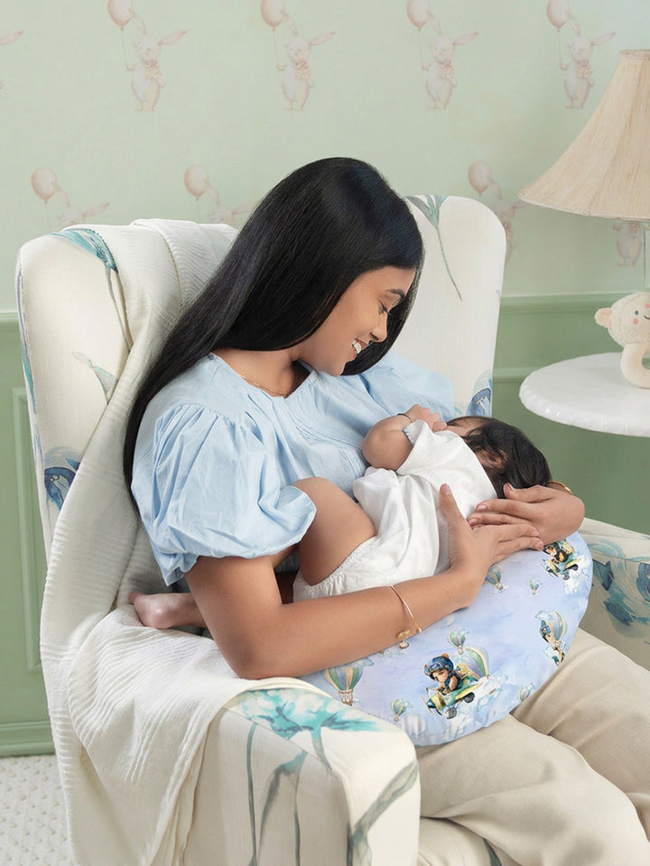 Baby Feeding Pillow - Teddy's Dream Fly