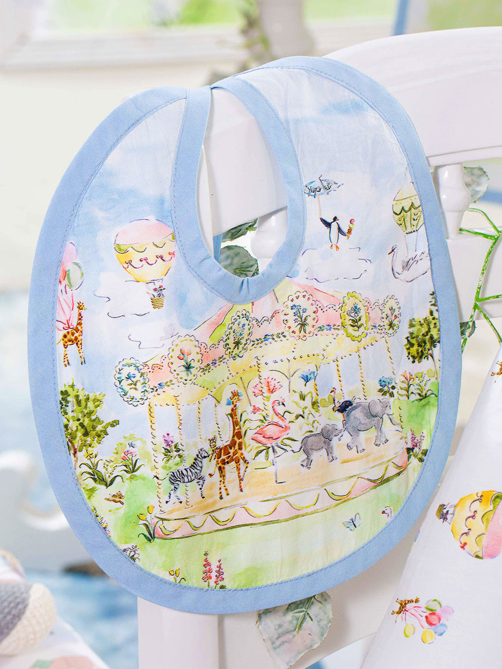 100% organic cotton, super absorbent bib for the baby