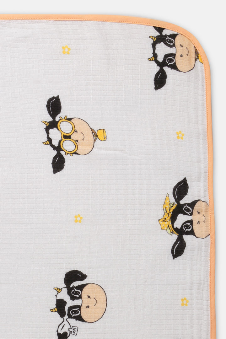 Moo Swaddle