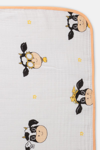 Moo Swaddle