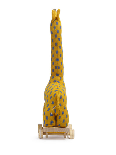 Giraffe-Pulling