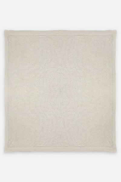 Dotted Knitted Blanket