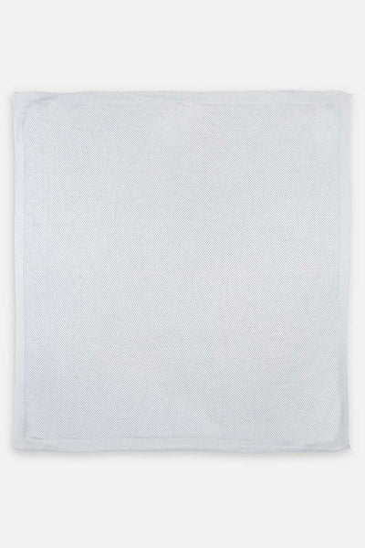 Dotted Knitted Blanket