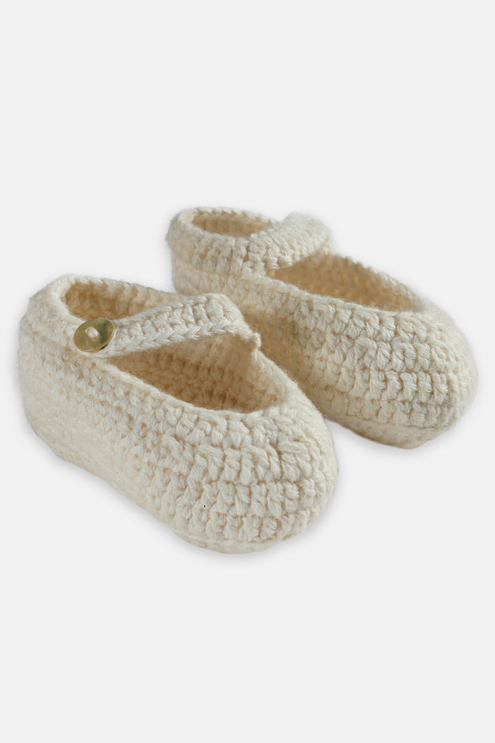 Ivory Booties & Cap Set