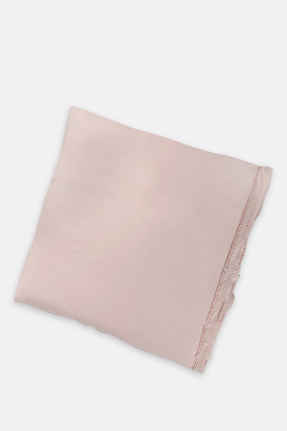 The lace quilt is a great choice for keeping babies cozy and warm during nap times. Its soft and breathable cotton fabric ensures comfort and doesn't overheat. 
